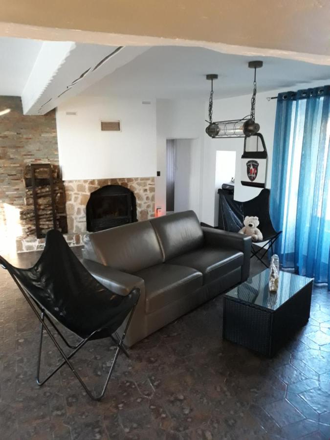 Апартаменты Chambre Double Au Calme Proche Puy Du Fo Le Boupere Экстерьер фото